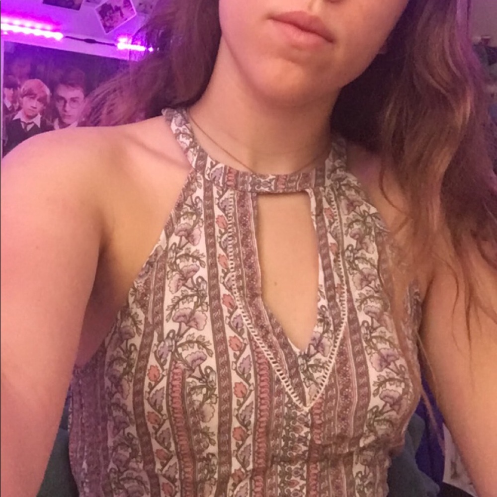 American Eagle Patterned Romper - image 6